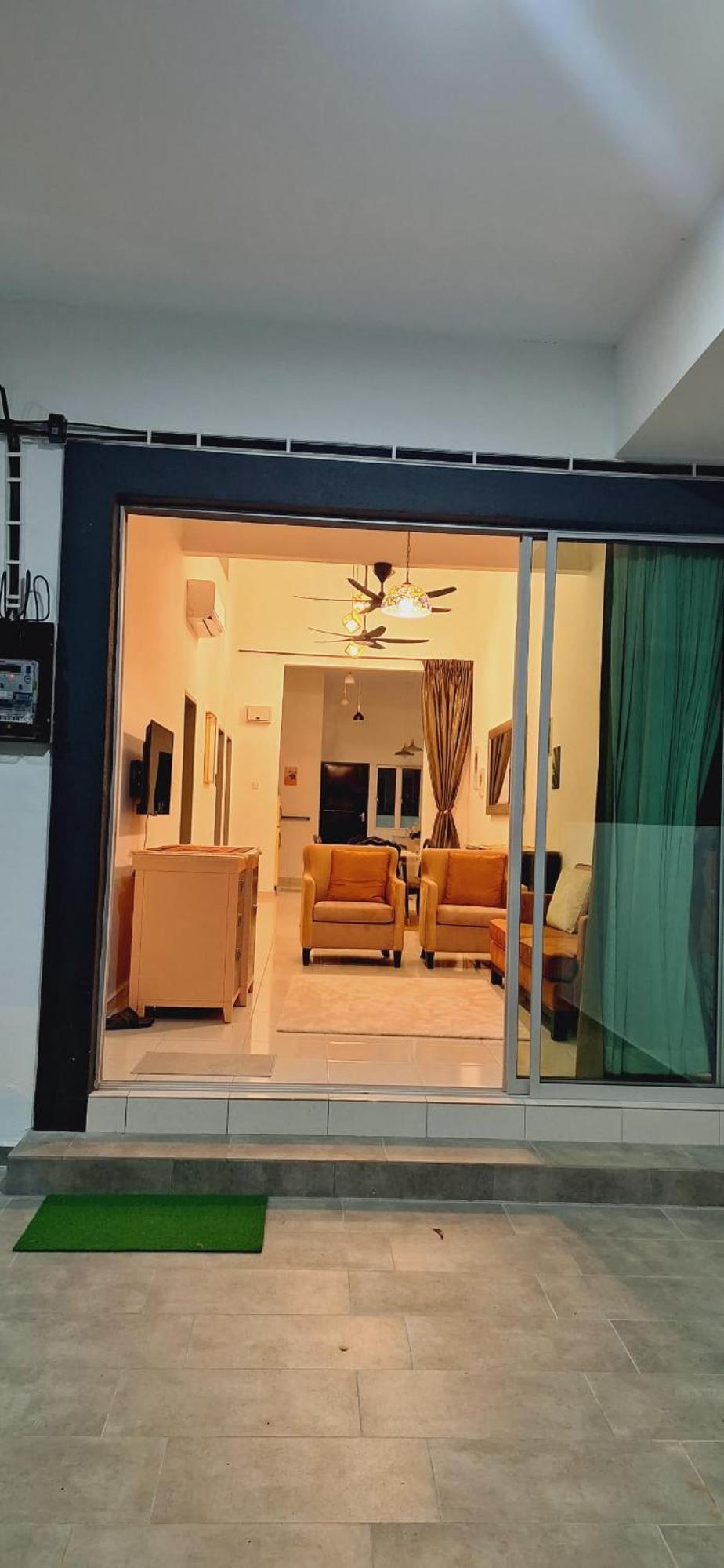 Rumah percutian Meru Landed Tropicasa 28 *